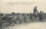 56 Morbihan / CPA FRANCE 56 "Coetquidan, approvisionnement d'eau de la manutention" / PRISONNIERS ALLEMANDS / MILITAIRES