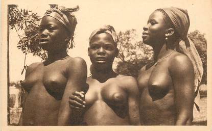CPA AFRIQUE / BÉNIN "Bimbéréké"  / NU FEMME