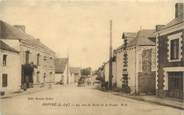 44 Loire Atlantique / CPA FRANCE 44 "Saffré, la rue de Nort et la poste"