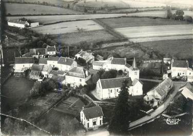 / CPSM FRANCE 58 "Poil, vue aérienne sur la poste et l'église"