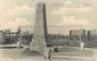 / CPA FRANCE 02 "Pisseleux, monument aux morts"