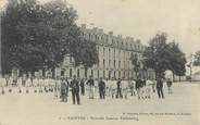 17 Charente Maritime / CPA FRANCE 17 "Saintes, nouvelle caserne Taillebourg"