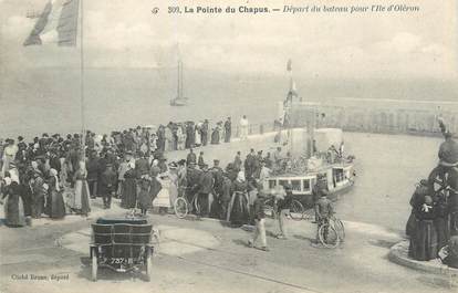 / CPA FRANCE 17 "La pointe du Chapus, départ du bateau pour l'Ile d'Oleron"