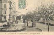 83 Var / CPA FRANCE 83 "Saint Raphaël, la fontaine Saignole et le bld Félix Martin"