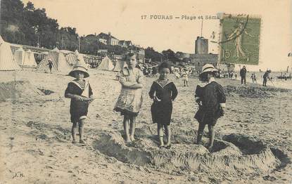 / CPA FRANCE 17 "Fouras, plage" / ENFANTS