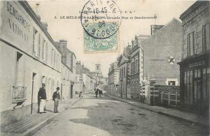 / CPA FRANCE 61 "Le Mèle sur Sarthe, grande rue et gendarmerie"