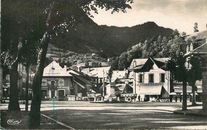 CPSM FRANCE 74 "Taninges, Place Docteur Humbert"