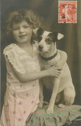 CPA ENFANT / Petite fille et son chien