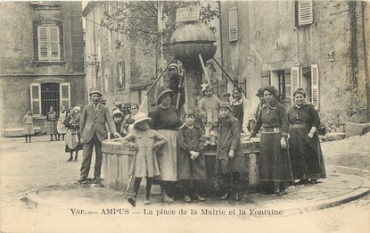 / CPA FRANCE 83 "Ampus, la place de la mairie et la fontaine"