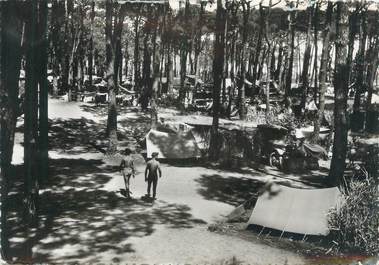 / CPSM FRANCE 34 "Le Grau d'Agde, bois de la Tamarissière" / CAMPING