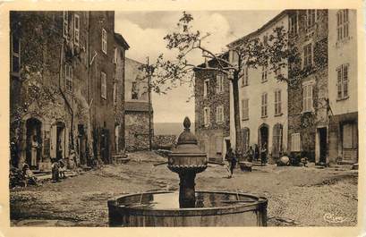 / CPSM FRANCE 83 "Flayosc, place de la Reinesse"