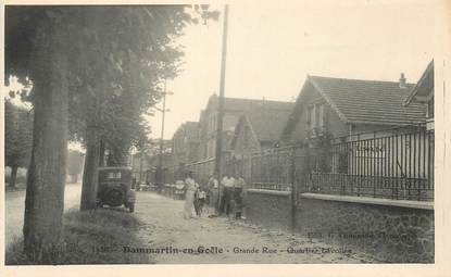 CPA FRANCE 77 "Dammartin en Goële, granse rue"