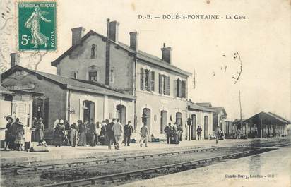 / CPA FRANCE 49 "Doué La Fontaine, La gare"