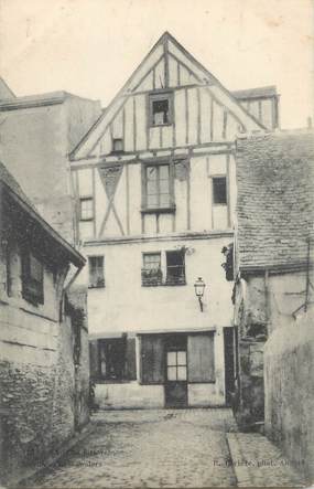 / CPA FRANCE 49 "Angers, rue des Charbonniers"