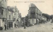 49 Maine Et Loire / CPA FRANCE 49 "Baugé, angle des rues Victor Hugo et Renée Dornoy"