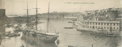 / CPA PANORAMIQUE FRANCE 29 "Brest, panorama de l'Avant Port de Guerre" / BATEAU
