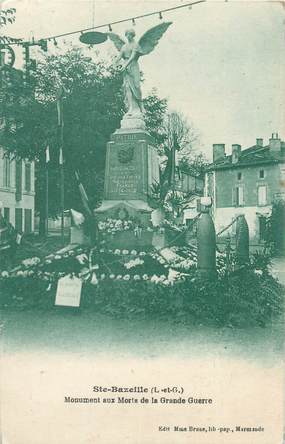 CPA FRANCE 47 "Sainte Bazeille, monument aux morts"