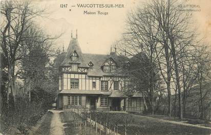 CPA FRANCE 76 "Vaucottes sur Mer, maison rouge"