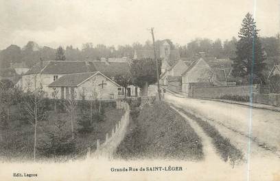 CPA FRANCE 78 "Saint Léger en Yvelines, grande rue"