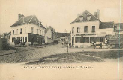 CPA FRANCE 78 "La Queue Les Yvelines, le carrefour "