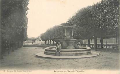 CPA FRANCE 95 "Taverny, place de Vaucelles"