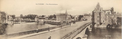 CPA PANORAMIQUE FRANCE 72 "La Flèche, vue panoramique"