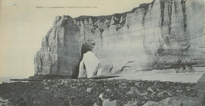 CPA PANORAMIQUE 76 "Etretat, la Manneporte, l'aiguille et la porte d'Aval"