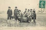 80 Somme CPA FRANCE 80 "Cayeux sur Mer, pêcheurs attendant le flot"