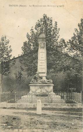 CPA FRANCE 55 "Troyon, le monument aux morts"