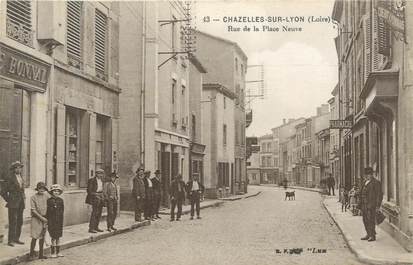 CPA FRANCE 42 " Chazelles sur Lyon, rue de la place Neuve "