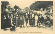 29 Finistere CPA FRANCE 29 "Pont l'Abbé, place de la Madeleine, jour de marché"