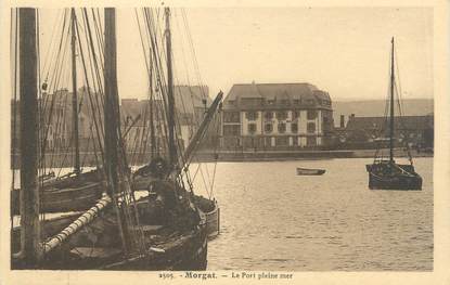 CPA FRANCE 29 "Morgat, le port pleine mer"