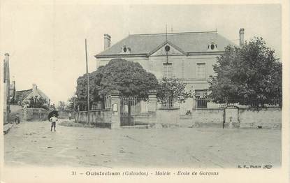 CPA FRANCE 14 "Ouistreham, mairie, école de garçons"