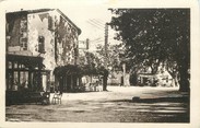 26 DrÔme / CPA FRANCE 26 "Buis les Baronnies, place du Quinconce et ses platanes centenaires"