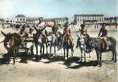 85 Vendee CPSM FRANCE 85 "Saint Jean de Monts, promenade sur la plage" / ANE