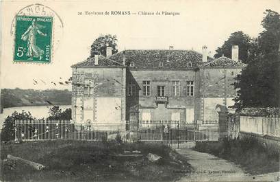 CPA FRANCE Env. de Romans, Château de Pizançon"