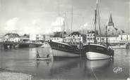 85 Vendee CPSM FRANCE 85 "Saint Gilles sur Vie, le port" / BATEAU