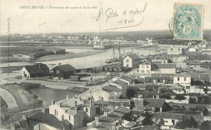 CPA FRANCE 85 "Saint Gilles Croix de Vie, panorama des quais et de la côte"