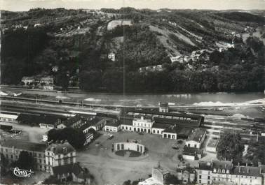 CPSM FRANCE 55 "Bar Le Duc, l'esplanade de la gare et le monument Poincaré"