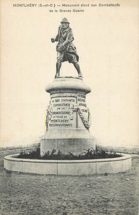 CPA FRANCE 91 "Montlhéry, monument élevé aux combattants"