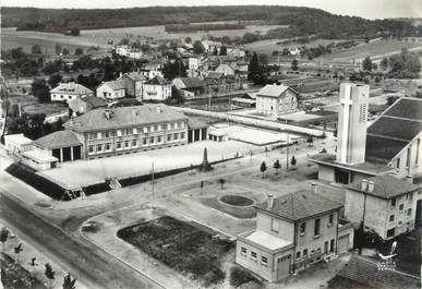 CPSM FRANCE 54 "Azerailles, l'église et les écoles"