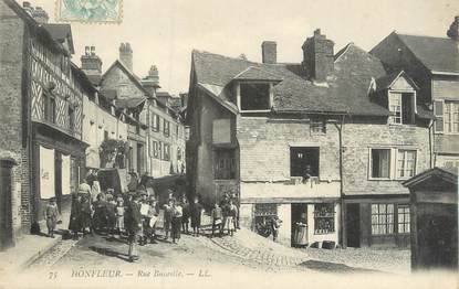 CPA FRANCE 14 "Honfleur, rue Bucaille"