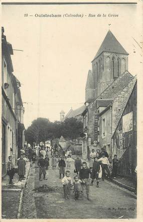 CPA FRANCE 14 "Ouistreham, rue de la Grève"