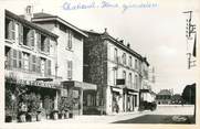 26 DrÔme / CPSM FRANCE 26 "Chabeuil, place Génissieu"