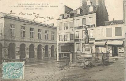 CPA FRANCE 14 "Condé sur Noireau, les Halles et la statue de Dumont d'Urville"