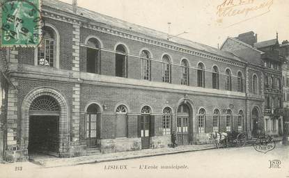 CPA FRANCE 14 "Lisieux, l'école municipale"