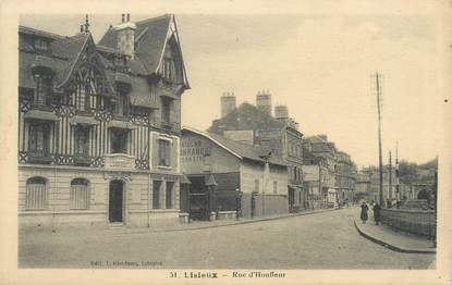 CPA FRANCE 14 "Lisieux, rue d'Honfleur"