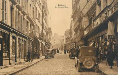 CPA FRANCE 14 "Lisieux, la grande rue"