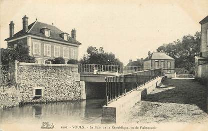 / CPA FRANCE 77 "Voulx, le pont de la république vu de l'abreuvoir"