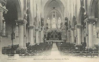 CPA FRANCE 44 "Mouzillon, intérieur de l'église"